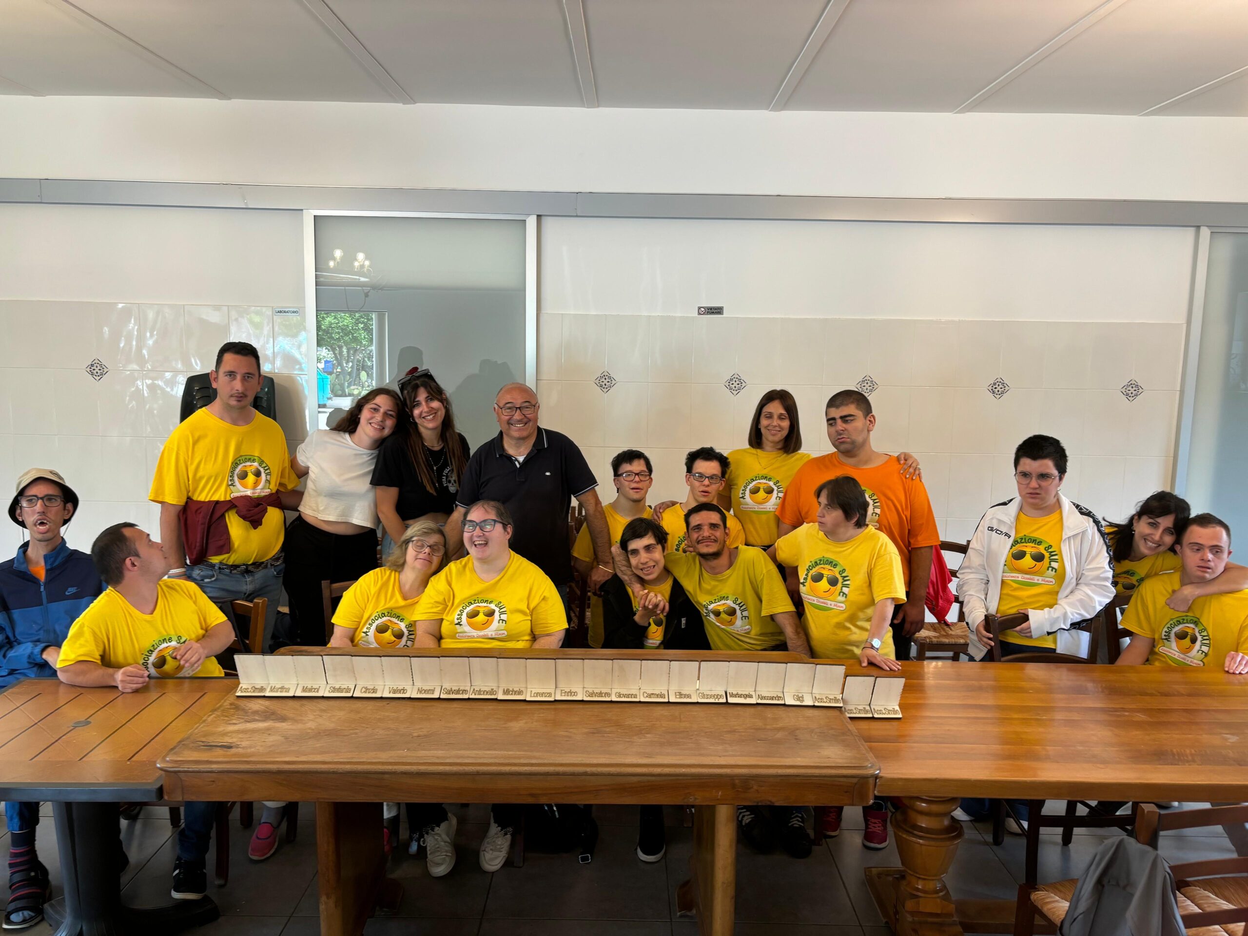 L’arte del falegname: “U Truppiettu” – Tradizione e Inclusione con l’Associazione Smile